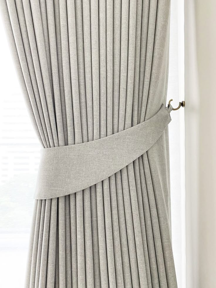 Instagram post - fabric tieback